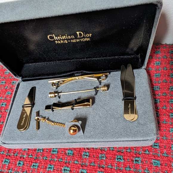 Vintage Christian Dior Collar Stays Set Men's gold-tone - Picture 2 of 2